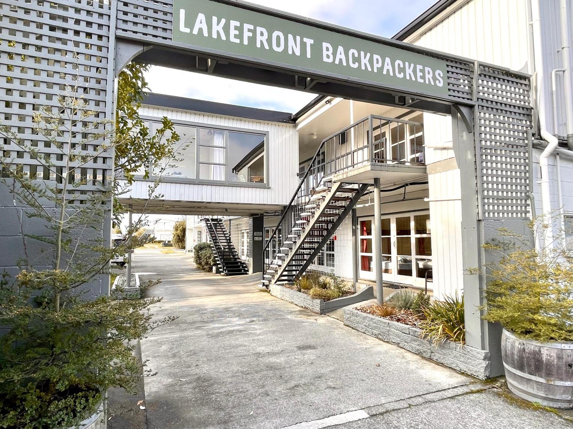 Te Anau Lakefront Backpackers Exterior photo